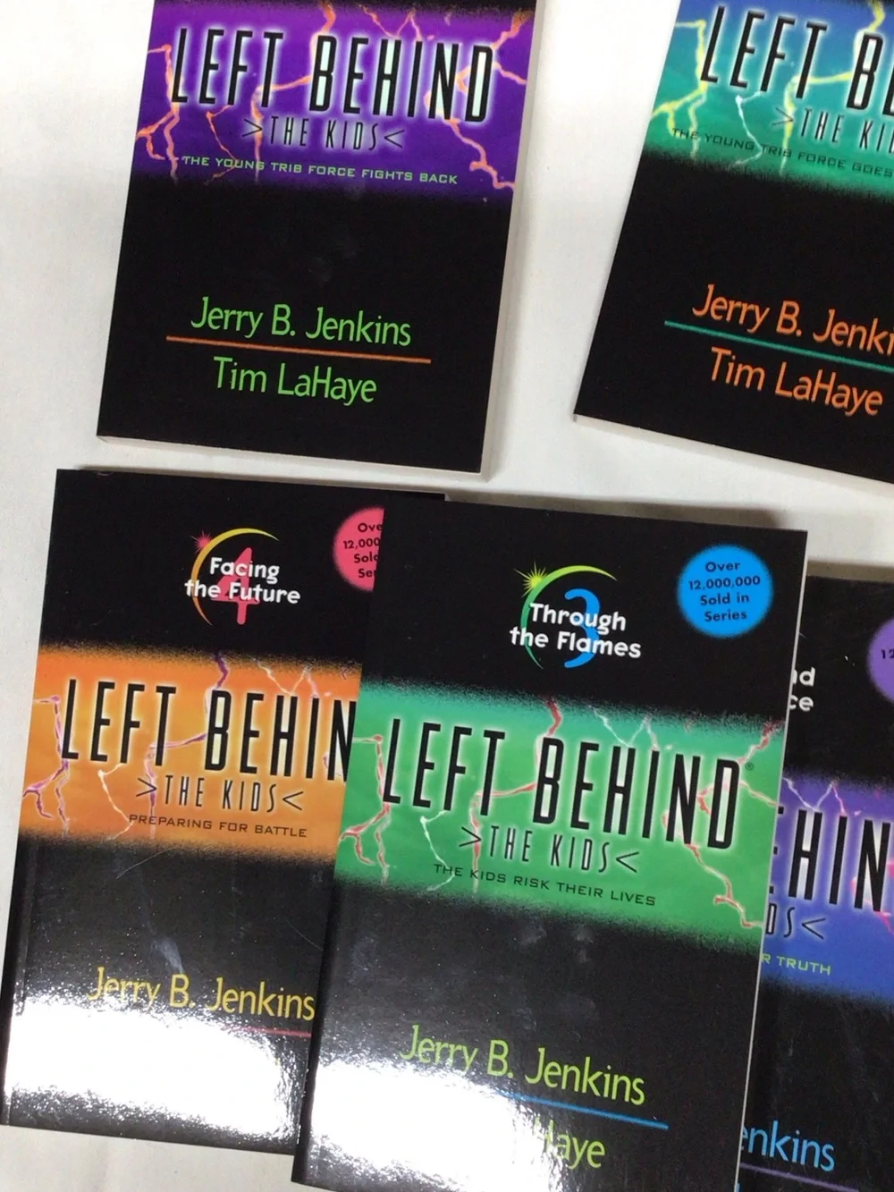 Left Behind: The Kids Collection 1 Box Set - Black/Green